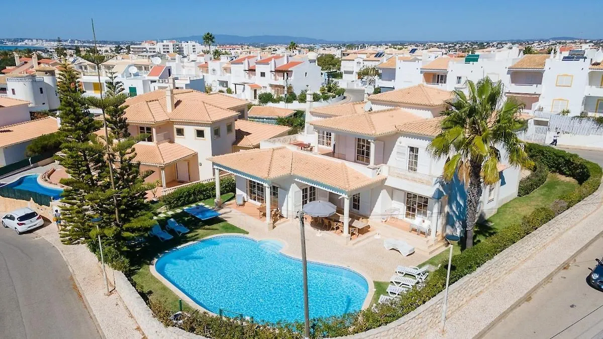 Villa Gale Guia  Portugalsko