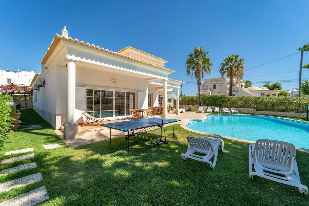 Villa Gale Guia